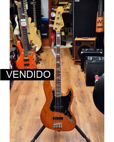 Fender Vintera 70's Jazz Bass Aged Natural